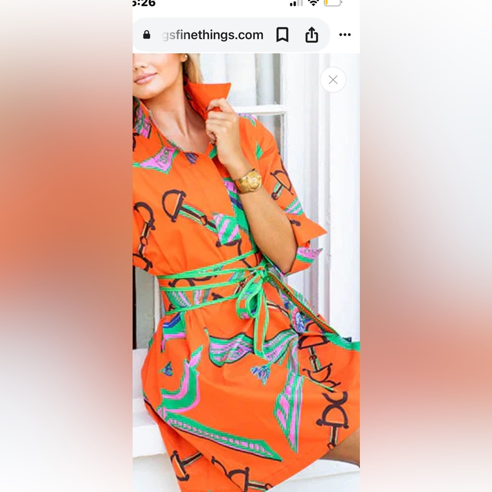 NEW HOUSE OF MBR
Shirt dress sz 0
Which is a small